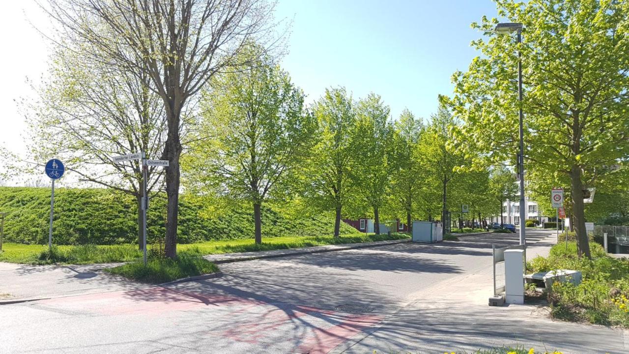 Pematra Ferienwohnungen Ostseestrasse 2 Lubeck Exterior photo