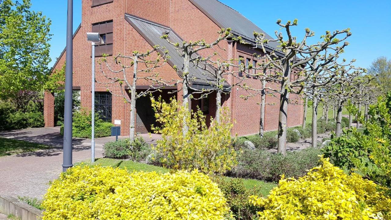 Pematra Ferienwohnungen Ostseestrasse 2 Lubeck Exterior photo